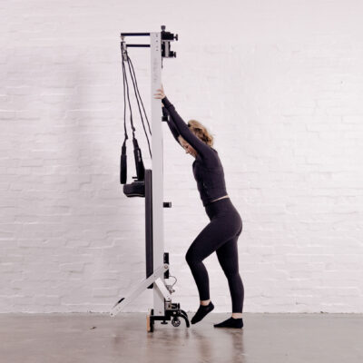 Standing Align-Pilates C8-Pro Pilates Reformer with Freestanding Legs